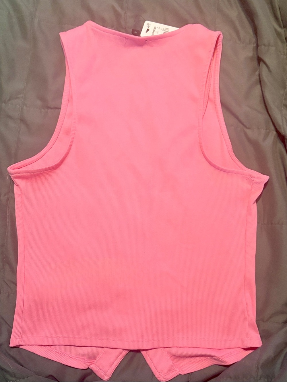 Express Hot Pink Ribbed Button-Front Tank - Picture 2 of 6